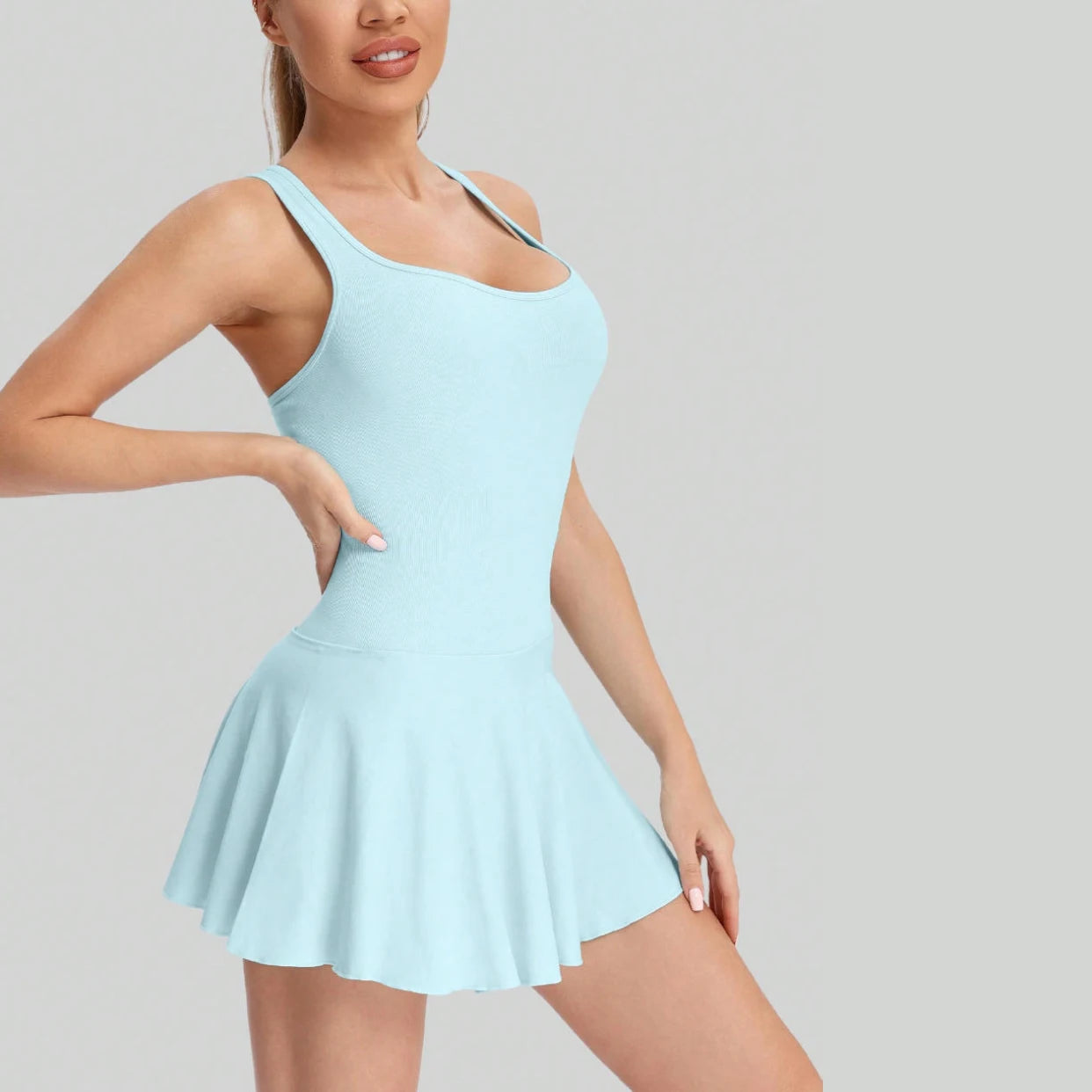 Women’s Seamless Tennis Dress Breathable One Piece with Built-In Shorts Anti-Exposure