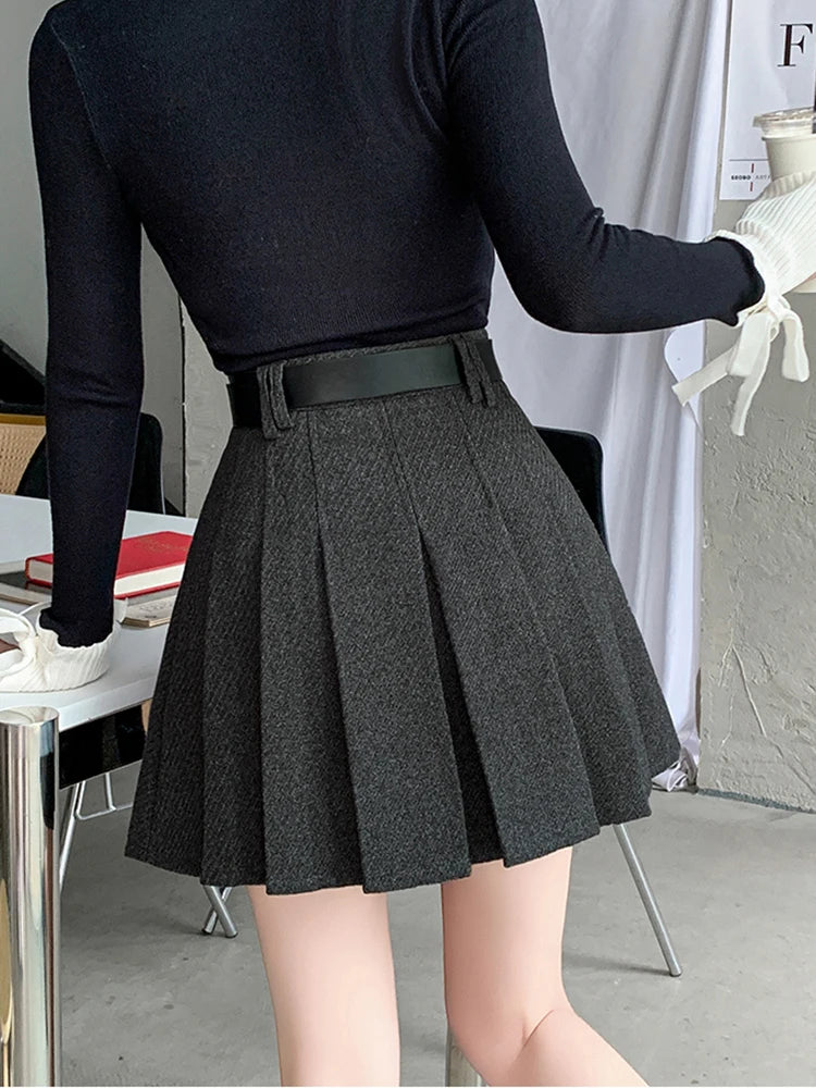Vintage Women’s Pleated Mini Skirt High Waist Woolen Skater with Shorts Belt Winter