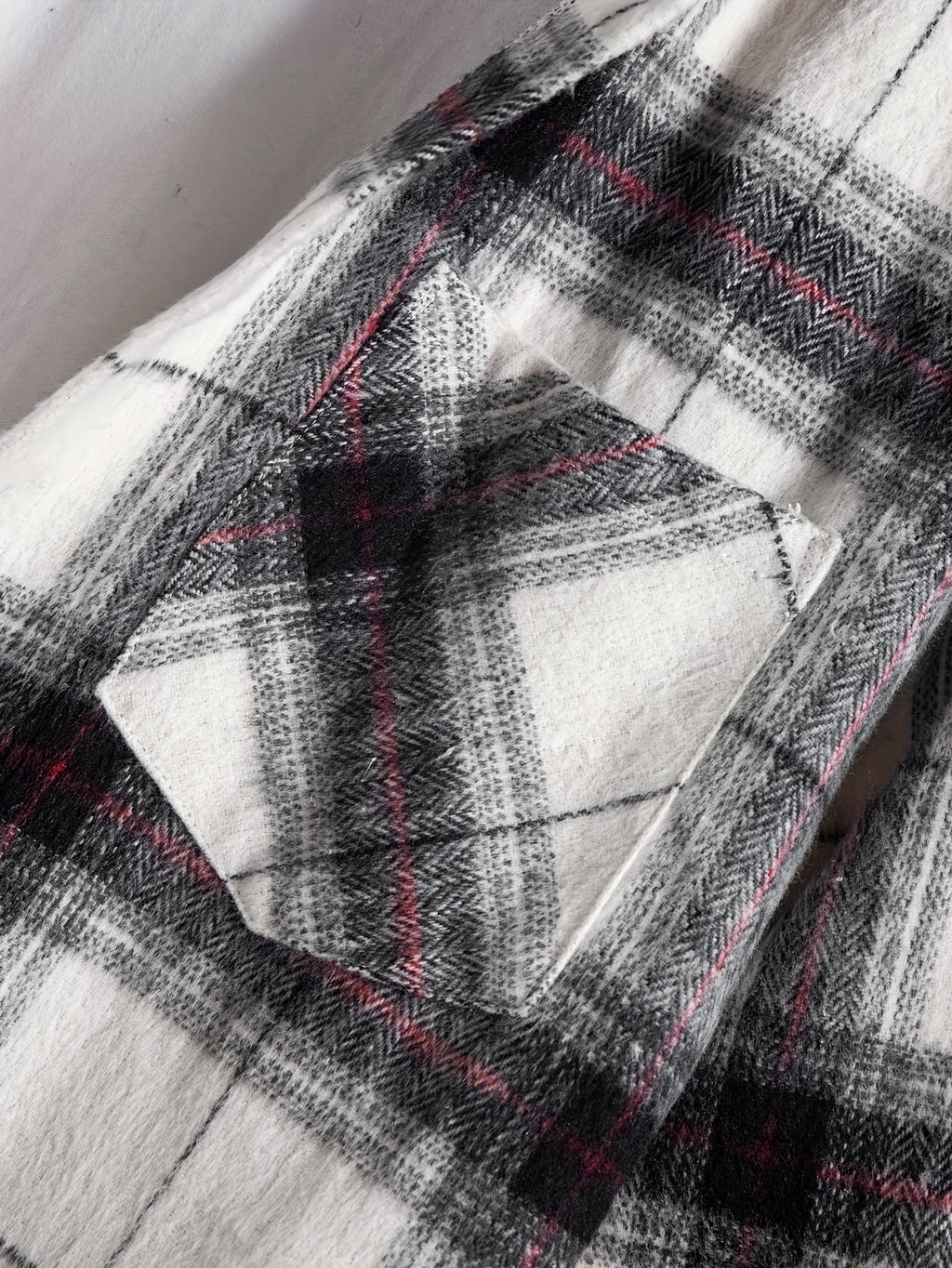 Men's Plaid Hooded Jacket with Shirt Collar & Button Front - Beige/Brown/Black/White Tartan Pattern, Chest Pocket, Non-Stretch Fabric - Casual Winter Coat for Fall & Winter Layering (Plaid Shirt Jacket)